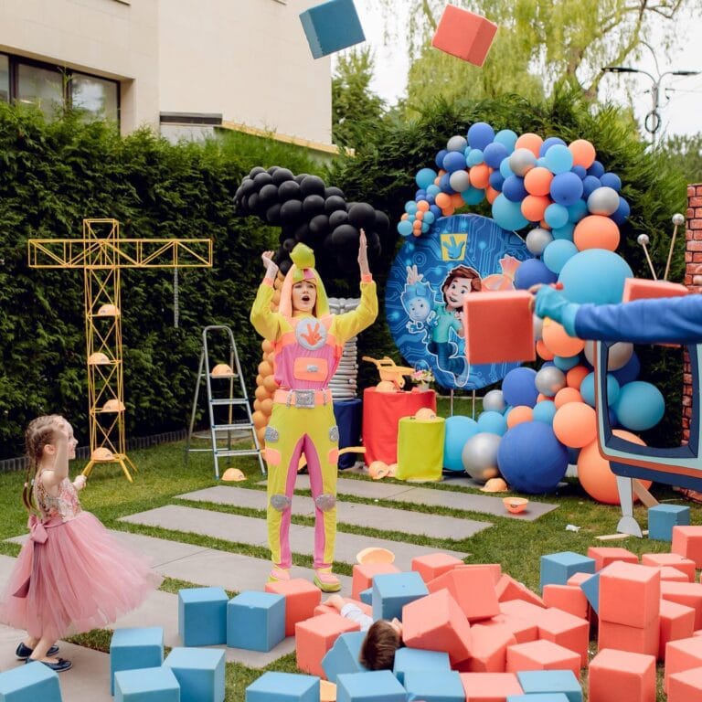 парти сто 4 2 768x768