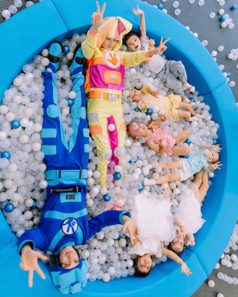 парти сто 8 768x960